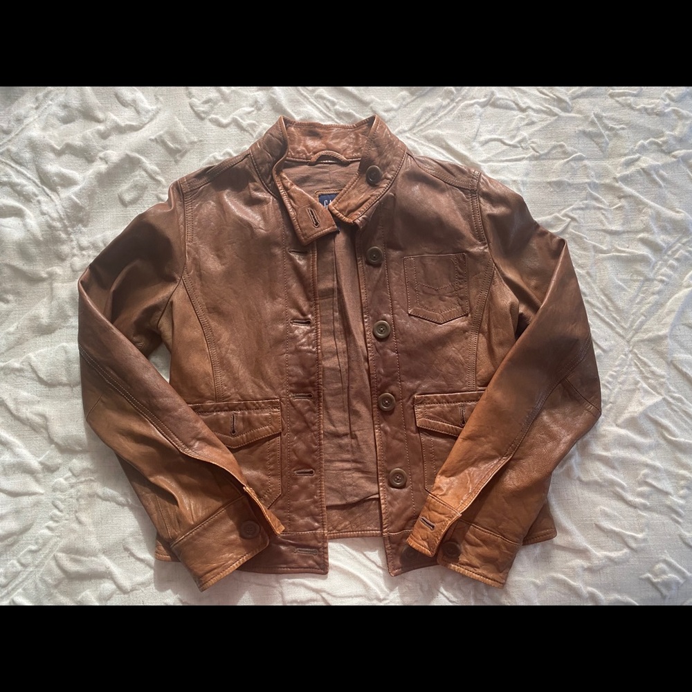 GAP Authentic Leather Ladies Jacket